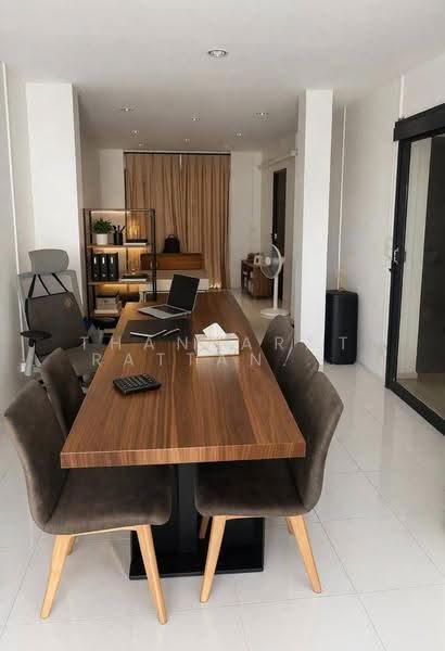 Home office bangnatrad near mega bangna, Samut Prakan, ซอยมหาชัย บางนา กม.10, Bang Kaeo, Bang Plee, Samut Prakan, , 350 sqm, Shophouse For Rent, by Thanyarat Rattanaburee, 500549732 - DDproperty.com