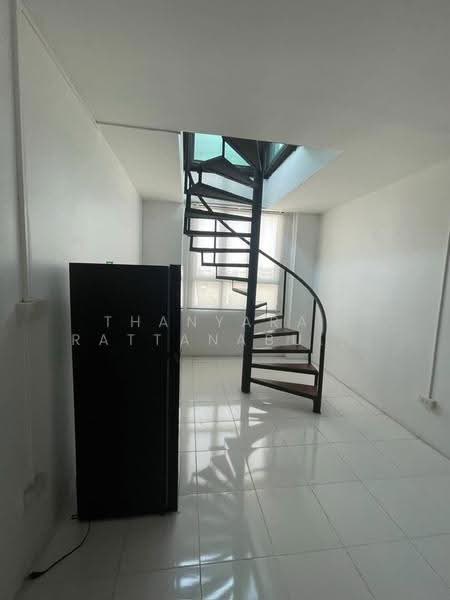 Home office bangnatrad near mega bangna, Samut Prakan, ซอยมหาชัย บางนา กม.10, Bang Kaeo, Bang Plee, Samut Prakan, , 350 sqm, Shophouse For Rent, by Thanyarat Rattanaburee, 500549732 - DDproperty.com