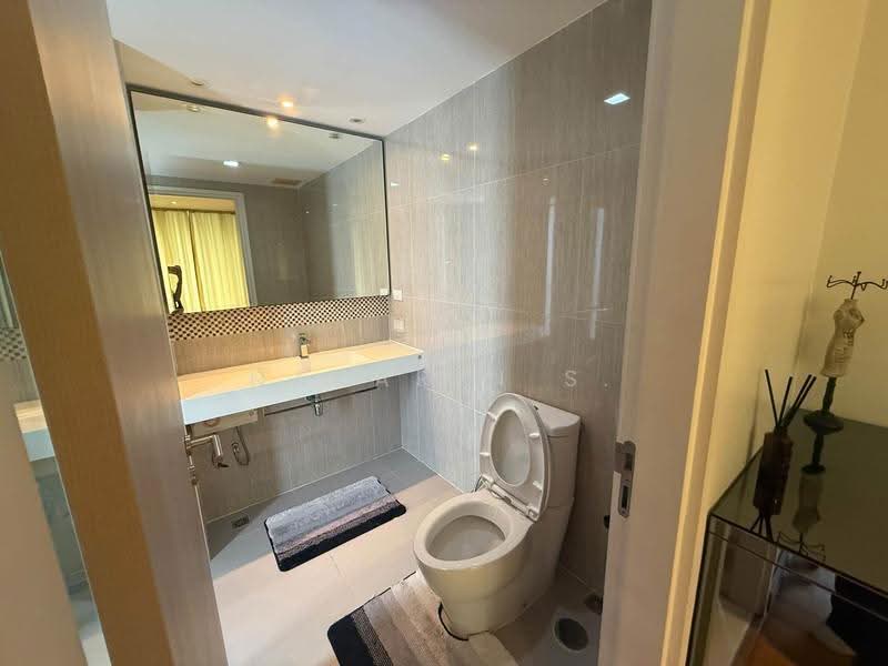 Downtown Forty Nine, Bangkok, Sukhumvit 39 Road, Khlong Tan Nua, Watthana, Bangkok, 2 Bedrooms, 120 sqm, Condo For Rent, by Nakarin S., 500549739 - DDproperty.com