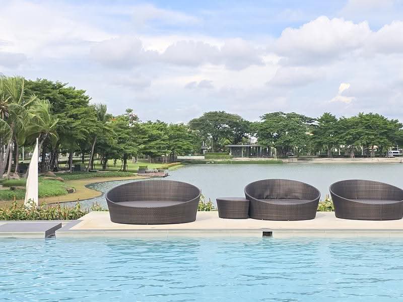 Mantana Lake Watcharapol, Bangkok, Sukhaphiban 5 Road, O-Ngoen, Sai Mai, Bangkok, 4 Bedrooms, 250 sqm, Single Detached House For Sale, by Ann S, 500549750 - DDproperty.com