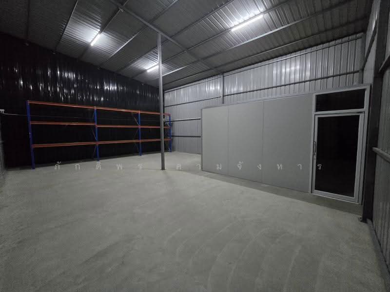 Warehouse for rent, Bangkok, Thab Yao, Lat Krabang, Bangkok, , 120 sqm, Warehouse/Factory For Rent, by ภักดิพร คามจังหาร, 500549758 - DDproperty.com