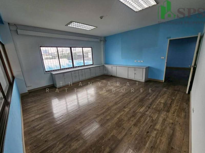 Office Building with Warehouse for Rent in a Prime Sukhumvit Udom Suk Location, Bangkok, สุขุมวิท 66/1, Bang Chak, Phra Khanong, Bangkok, , 1,015 sqm, Office Space For Rent, by Thanyarat Rattanaburee, 500549766 - DDproperty.com
