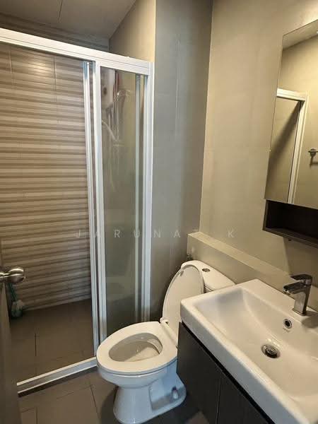 Aspire Sukhumvit-Rama 4, Bangkok, 4404 Rama 4 Road, Phra Kanong, Khlong Toei, Bangkok, 1 Bedroom, 31 sqm, Condo For Rent, by Jarunat K, 500549787 - DDproperty.com