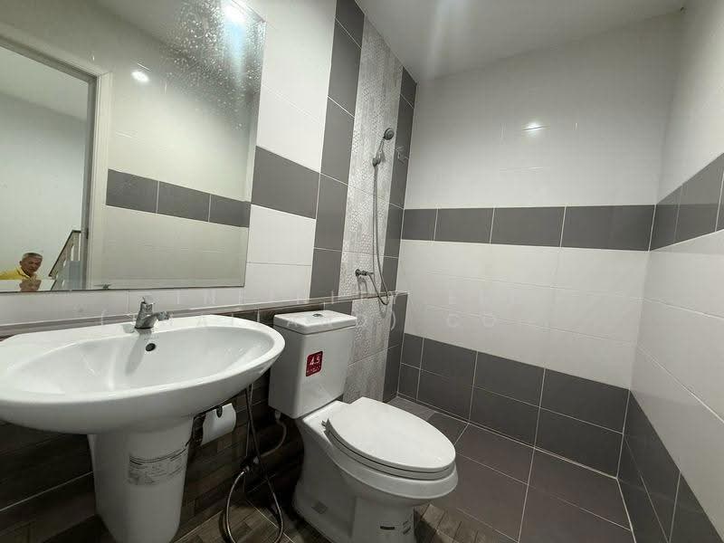 The Mix Town, Chon Buri (Pattaya), Kaokilo Road, Surasak, Si Racha, Chon Buri (Pattaya), 3 Bedrooms, 70 sqm, Townhouse For Rent, by Infinity EEC (Thailand) Co., Ltd., 500549833 - DDproperty.com