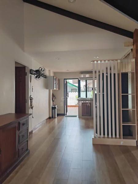Sammakon Ramkhamhaeng, Bangkok, Ramkhamhaeng Road, Saphan Sung, Bangkok, 4 Bedrooms, 440 sqm, Single Detached House For Rent, by Rachen Nopsuwan, 500549890 - DDproperty.com