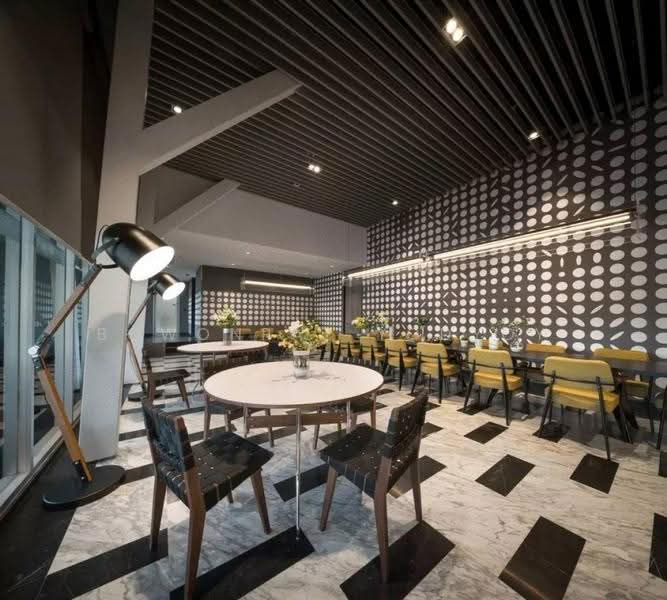 Noble Revolve Ratchada 2, Bangkok, 70 Soi Ratchadaphisek 10, Ratchadaphisek Road, Huai Khwang, Bangkok, 2 Bedrooms, 52 sqm, Condo For Rent, by Bowonrat Yodyoy, 500549894 - DDproperty.com