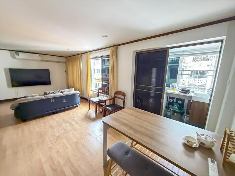 Leo Classic Place, Bangkok, สุขุมวิท 49/13, Khlong Tan Nua, Watthana, Bangkok, 3 Bedrooms, 250 sqm, Townhouse For Sale, by อมรญา ทองสุข, 500549907 - DDproperty.com