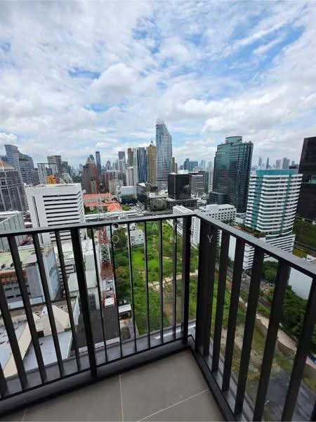28 Chidlom, Bangkok, 28 Chit Lom Alley, Lumphini, Pathum Wan, Bangkok, 2 Bedrooms, 74 sqm, Condo For Rent, by Oraya Fortney, 500549915 - DDproperty.com