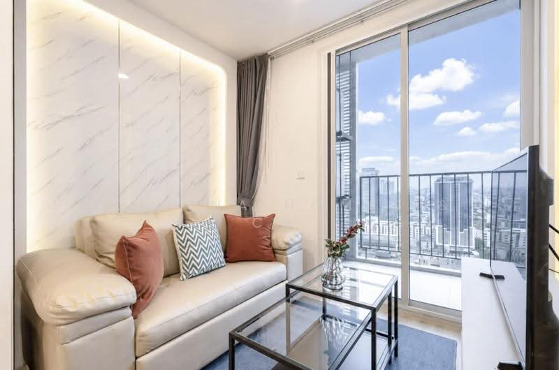 XT Huaikhwang, Bangkok, 244 Ratchadaphisek Road, Huai Khwang, Bangkok, 2 Bedrooms, 55 sqm, Condo For Rent, by Jentina Homes & Co, 500549923 - DDproperty.com