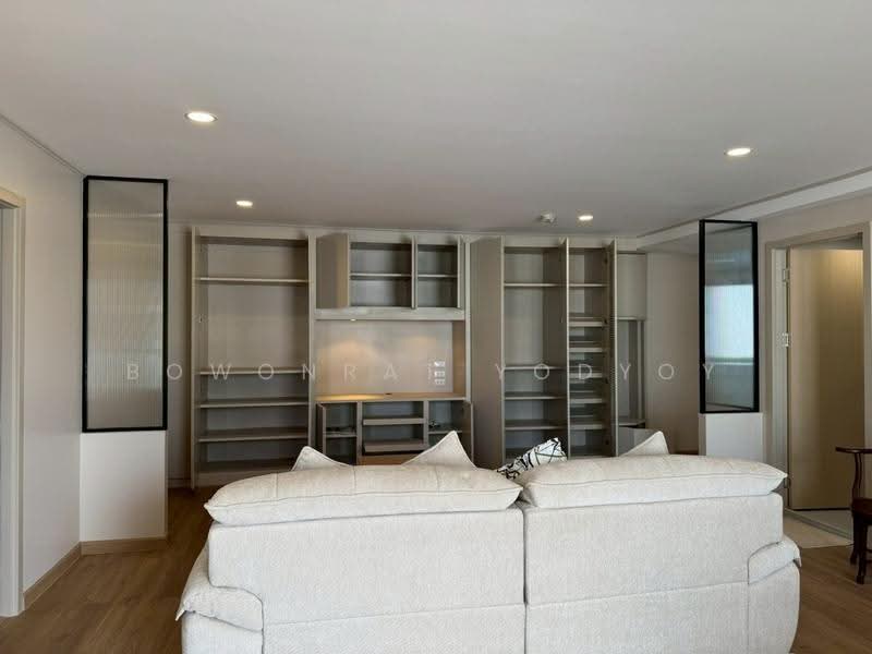 Supalai Place Sukhumvit 39, Bangkok, 175-179 Soi Sukhumvit 39 Sukhumvit Road, Khlong Tan Nua, Watthana, Bangkok, 2 Bedrooms, 135 sqm, Condo For Rent, by Bowonrat Yodyoy, 500549947 - DDproperty.com