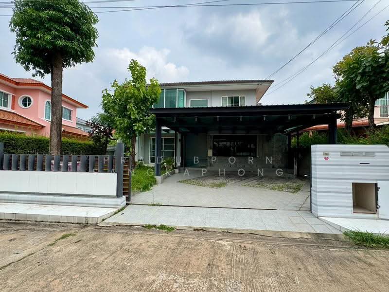 Moobaan Parichard 345 : หมู่บ้านปาริชาติ 345, ปทุมธานี, ถนน 345, บางคูวัด, เมืองปทุมธานี, ปทุมธานี, 220 ตร.ม., บ้านเดี่ยว ขาย, โดย PRADUBPORN SANGKAPHONG, 500549983 - DDproperty.com