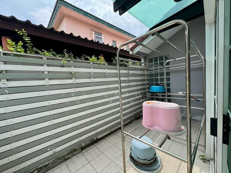 Moobaan Parichard 345 : หมู่บ้านปาริชาติ 345, ปทุมธานี, ถนน 345, บางคูวัด, เมืองปทุมธานี, ปทุมธานี, 220 ตร.ม., บ้านเดี่ยว ขาย, โดย PRADUBPORN SANGKAPHONG, 500549983 - DDproperty.com