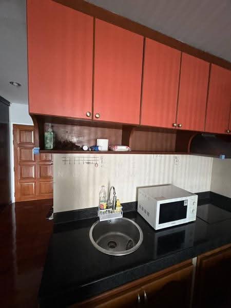 J.C. Tower, Bangkok, Soi Sukhumvit 55, Khlong Tan Nua, Watthana, Bangkok, Studio, 43 sqm, Condo For Rent, by Rachen Nopsuwan, 500549987 - DDproperty.com