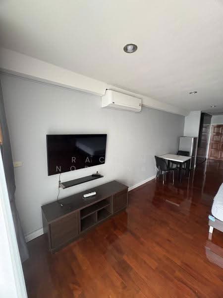 J.C. Tower, Bangkok, Soi Sukhumvit 55, Khlong Tan Nua, Watthana, Bangkok, Studio, 43 sqm, Condo For Rent, by Rachen Nopsuwan, 500549987 - DDproperty.com