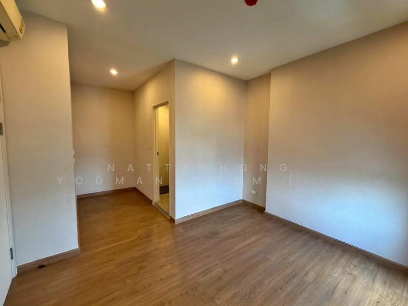 The Tree Rio Bang-Aor Station, Bangkok, 315 Charan Sanitwong Rd, Bang O, Bang Phlat, Bangkok, 2 Bedrooms, 60 sqm, Condo For Rent, by NATTAPHONG Yodmanotham (K. Book), 500550004 - DDproperty.com