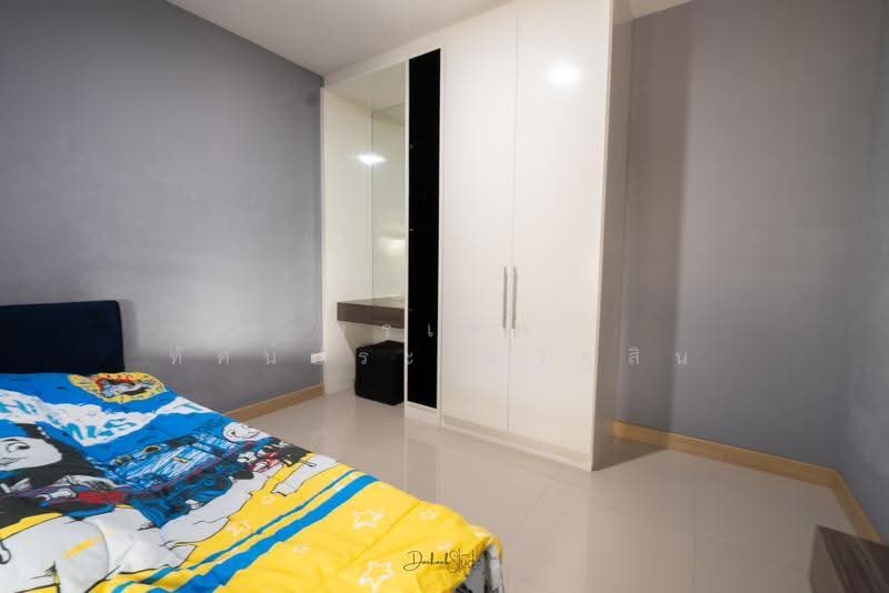 Tenanted 3-Storey Luxury Townhome on the Superhighway, Tha Sala, Chiang Mai Now 3.9M THB (was 4.2M), Chiang Mai, ซุปเปอร์ไฮเวย์ เชียงใหม่ ลำปาง, Tha Sa La, Muang Chiang Mai, Chiang Mai, 3 Bedrooms, 175 sqm, Townhouse For Sale, by พรเทพ ทัศน์ประเสริฐสิน, 500550005 - DDproperty.com