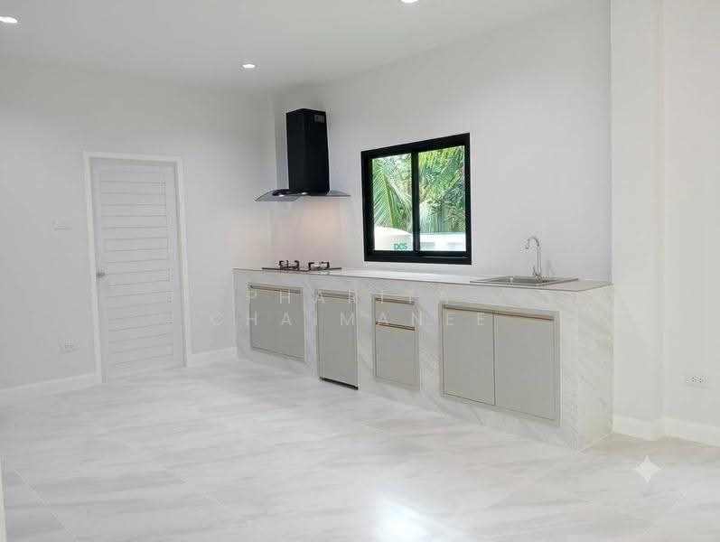 Brand new 2 Storys House, Chiang Mai, Nong Chom, San Sai, Chiang Mai, 3 Bedrooms, 136 sqm, Single Detached House For Sale, by Pharita Chaimanee, 500550006 - DDproperty.com
