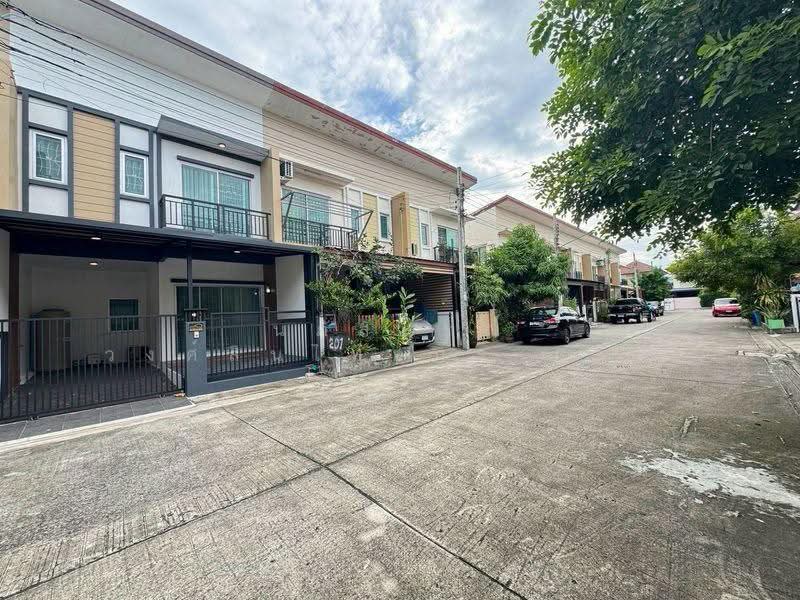Temsiri Village Nongchok-Chueam Samphan, Bangkok, Soi Chueam Samphan 11, Krathum Rai, Nong Chok, Bangkok, 3 Bedrooms, 80 sqm, Townhouse For Sale, by นภัสศรณ์ วงศ์สินไทยกร (นันท์), 500550019 - DDproperty.com