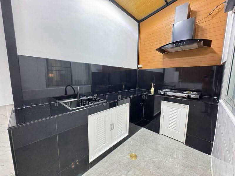 Temsiri Village Nongchok-Chueam Samphan, Bangkok, Soi Chueam Samphan 11, Krathum Rai, Nong Chok, Bangkok, 3 Bedrooms, 80 sqm, Townhouse For Sale, by นภัสศรณ์ วงศ์สินไทยกร (นันท์), 500550019 - DDproperty.com