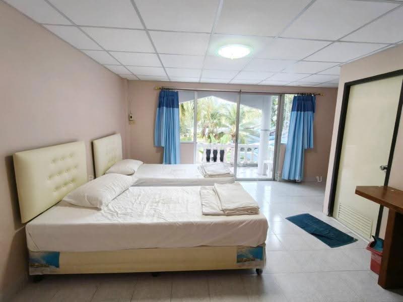 ทาวน์เฮ้าส์บางสะพาน ประจวบคีรีขันธ์, Prachuap Khiri Khan, Bang Saphan, Bang Saphan Noi, Prachuap Khiri Khan, 4 Bedrooms, 100 sqm, Townhouse For Sale, by The Best Property เจี๊ยบ, 500550042 - DDproperty.com