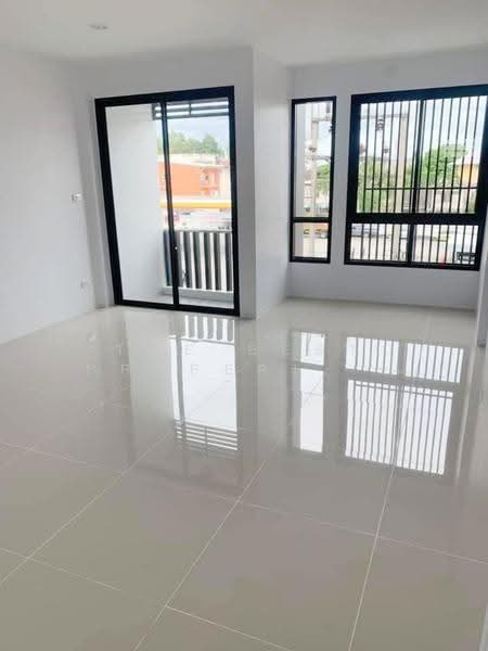 อาคารพาณิชย์ในเมือง นครศรีธรรมราช, nakhon-si-thammarat, Nai Muang, Muang Nakhon Sri Thammarat, Nakhon Si Thammarat, , 100 sqm, Shophouse For Sale, by The Best Property เบล, 500550048 - DDproperty.com