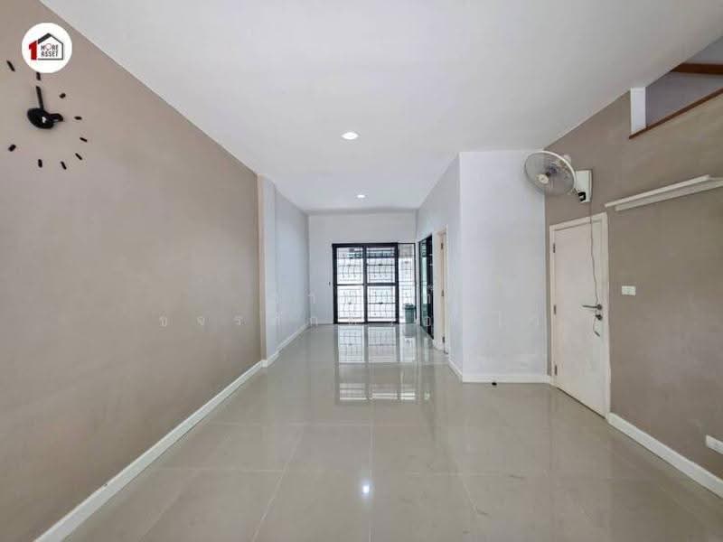 Flora Wongsawang, Nonthaburi, Krungthep-Nonthaburi Road, Bang Khen, Muang Nonthaburi, Nonthaburi, 4 Bedrooms, 190 sqm, Townhouse For Sale, by อานันท์ ขจรศักดิ์ว่องไว, 500550060 - DDproperty.com
