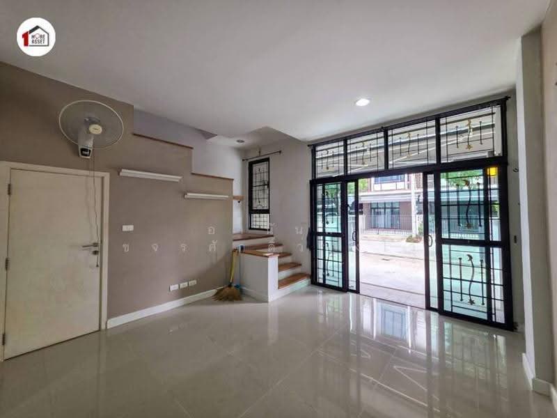 Flora Wongsawang, Nonthaburi, Krungthep-Nonthaburi Road, Bang Khen, Muang Nonthaburi, Nonthaburi, 4 Bedrooms, 190 sqm, Townhouse For Sale, by อานันท์ ขจรศักดิ์ว่องไว, 500550060 - DDproperty.com