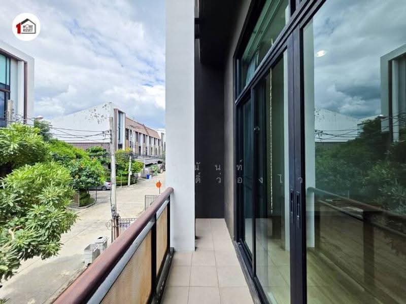 Flora Wongsawang, Nonthaburi, Krungthep-Nonthaburi Road, Bang Khen, Muang Nonthaburi, Nonthaburi, 4 Bedrooms, 190 sqm, Townhouse For Sale, by อานันท์ ขจรศักดิ์ว่องไว, 500550060 - DDproperty.com