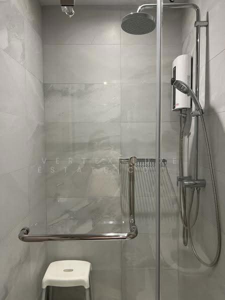 Rhythm Ekkamai, Bangkok, 11 Soi Sukhumvit 63, Khlongtoei Nua, Watthana, Bangkok, 1 Bedroom, 35 sqm, Condo For Rent, by Vertex Luxe Estate Co.,LTD, 500550119 - DDproperty.com