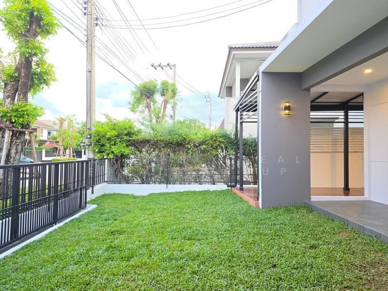 Mantana Lake Watcharapol, Bangkok, Sukhaphiban 5 Road, O-Ngoen, Sai Mai, Bangkok, 4 Bedrooms, 250 sqm, Single Detached House For Sale, by Forty-Six Real Estate Group, 500550134 - DDproperty.com