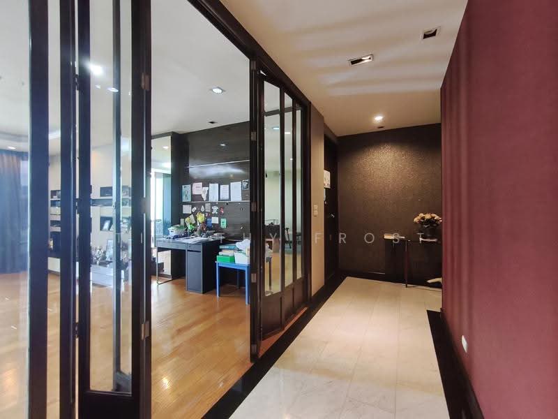 River House Condominium, Bangkok, 764 Lat Ya Road, Khlong San, Bangkok, 3 Bedrooms, 200 sqm, Condo For Sale, by Timothy Frost, 500550157 - DDproperty.com