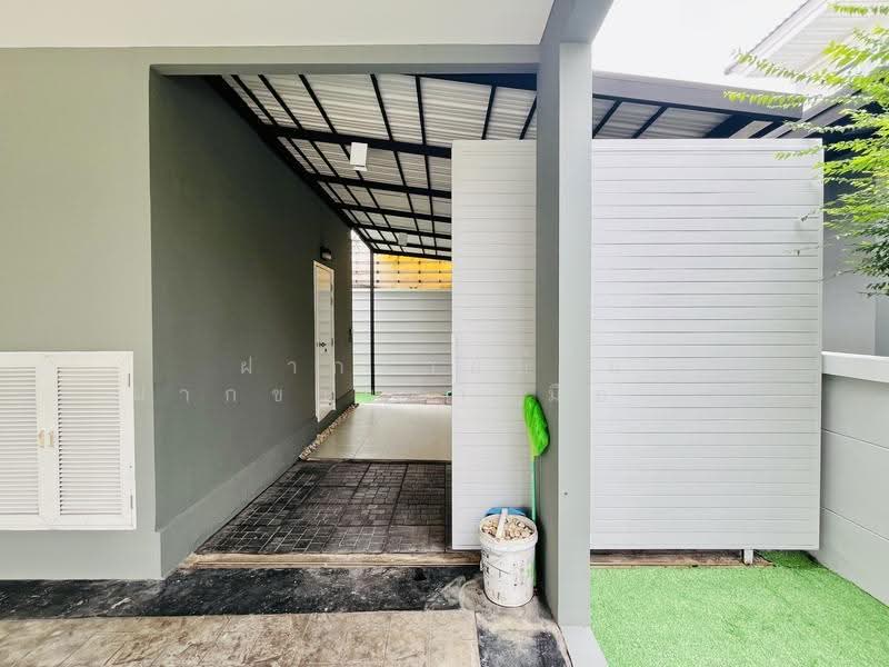 Perfect Place Sukhumvit 77-Suvarnabhumi, Samut Prakan, Lat Krabang Road, Rachathewa, Bang Plee, Samut Prakan, 3 Bedrooms, 150 sqm, Single Detached House For Sale, by ฝากขายบ้าน ฝากขายบ้านมือสอง ฝากขายอสัง Realty HuB, 500550174 - DDproperty.com