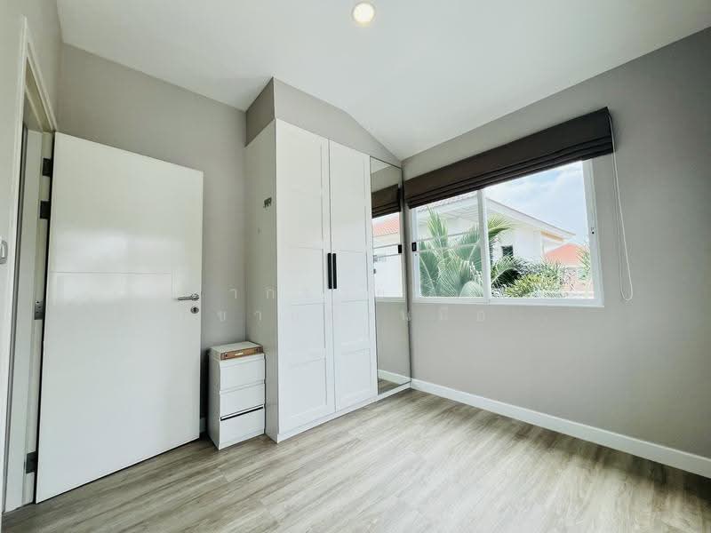 Perfect Place Sukhumvit 77-Suvarnabhumi : เพอร์เฟค เพลส สุขุมวิท77-สุวรรณภูมิ, สมุทรปราการ, ถนนลาดกระบัง, ราชาเทวะ, บางพลี, สมุทรปราการ, 150 ตร.ม., บ้านเดี่ยว ขาย, โดย ฝากขายบ้าน ฝากขายบ้านมือสอง ฝากขายอสัง Realty HuB, 500550174 - DDproperty.com