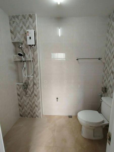 Soi Charoen Rat 7, Bangkok, Bang Klo, Bang Kho Laem, Bangkok, 3 Bedrooms, 97 sqm, Townhouse For Rent, by Holtop Property, 500550207 - DDproperty.com