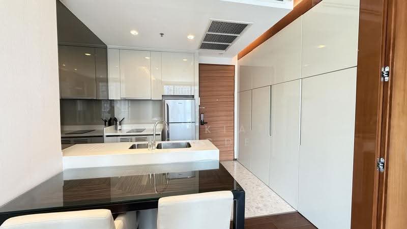 The Address Sukhumvit 28, Bangkok, 1 Soi Sukhumvit 28, Khong Tan, Khlong Toei, Bangkok, 1 Bedroom, 45 sqm, Condo For Rent, by Surakiat Thongdee, 500550221 - DDproperty.com