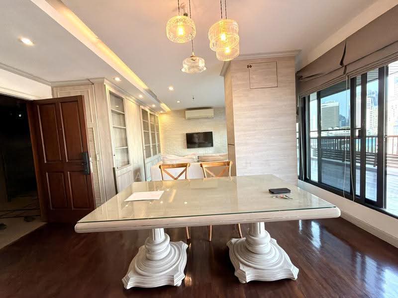 Baan Ploenchit, Bangkok, Soi Ruamrudee 2 Ploenchit Road, Lumphini, Pathum Wan, Bangkok, 3 Bedrooms, 128 sqm, Condo For Rent, by Thanatcha Thanapaisan, 500550279 - DDproperty.com