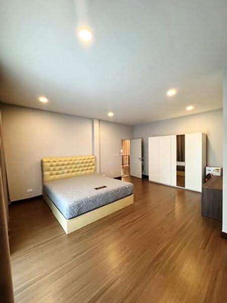 The City Watcharapol, Bangkok, Sukhaphiban 5 Road, O-Ngoen, Sai Mai, Bangkok, 4 Bedrooms, 300 sqm, Single Detached House For Rent, by นัฐพงค์ มณีอัครเนตร, 500550291 - DDproperty.com