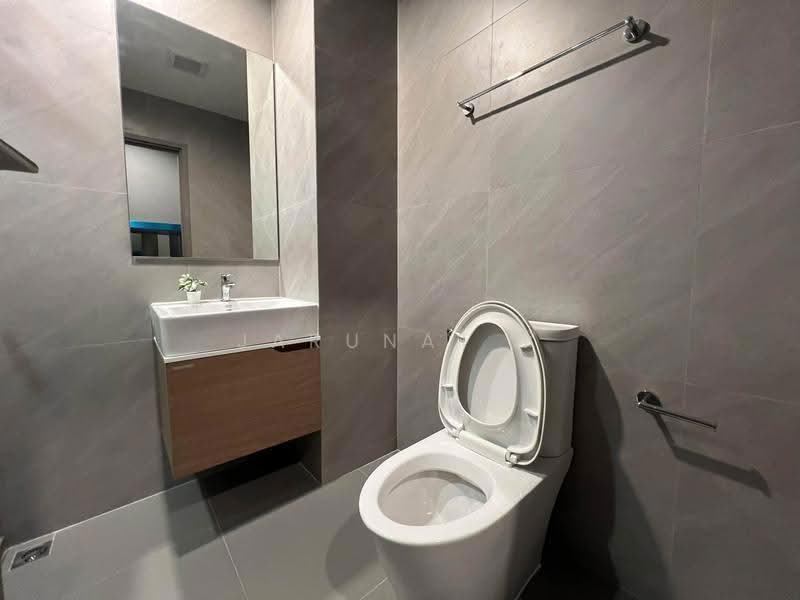 IDEO Sukhumvit Rama 4, Bangkok, Soi Sukhumvit 44, Sukhumvit Road, Phra Kanong, Khlong Toei, Bangkok, 1 Bedroom, 30 sqm, Condo For Rent, by Jarunat K, 500550295 - DDproperty.com