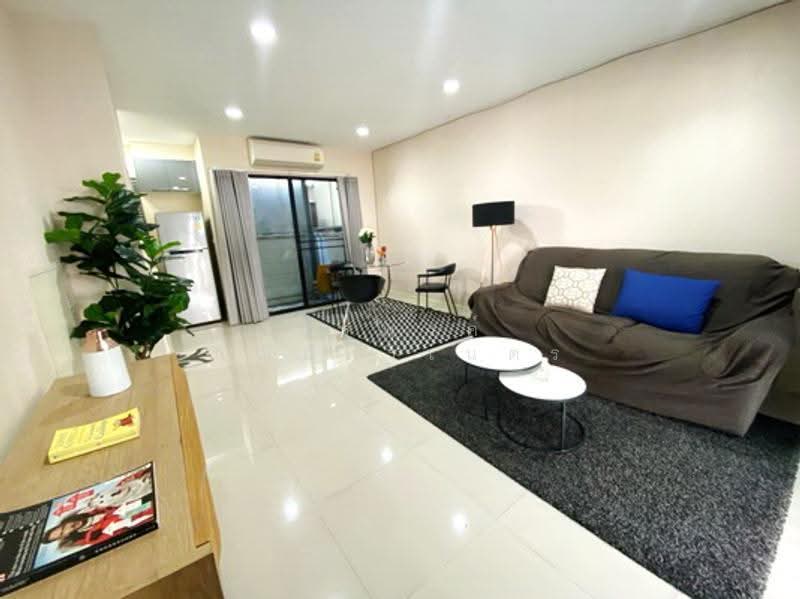 Baan Klang Muang Rama 9-Ramkhmahaeng, Bangkok, Soi Ramkhamhaeng 39, Phlapphla, Wang Thonglang, Bangkok, 3 Bedrooms, 170 sqm, Townhouse For Rent, by นัฐพงค์ มณีอัครเนตร, 500550302 - DDproperty.com