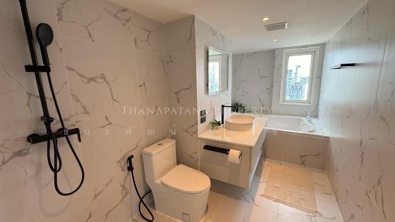 Sukhumvit Suite : สุขุมวิท สวีท, กรุงเทพ, 19 ซอยสุขุมวิท 13, คลองเตยเหนือ, วัฒนา, กรุงเทพ, 220 ตร.ม., Condo ขาย, โดย Thanapatana Limsouklam, 500550305 - DDproperty.com
