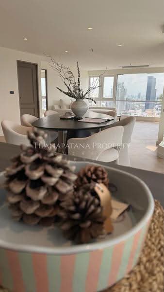 Sukhumvit Suite : สุขุมวิท สวีท, กรุงเทพ, 19 ซอยสุขุมวิท 13, คลองเตยเหนือ, วัฒนา, กรุงเทพ, 220 ตร.ม., Condo ขาย, โดย Thanapatana Limsouklam, 500550305 - DDproperty.com