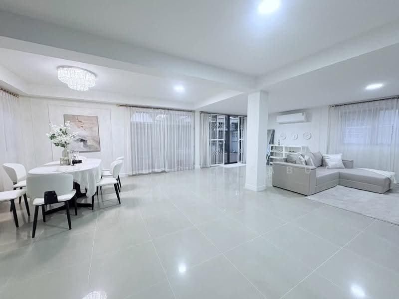 บ้าน 60 ตร.ว.ประชาราษฎร์บำเพ็ญ, กรุงเทพ, ห้วยขวาง, กรุงเทพ, 400 ตร.ม., บ้านเดี่ยว ให้เช่า, โดย Thiya Chaysabut, 500550313 - DDproperty.com