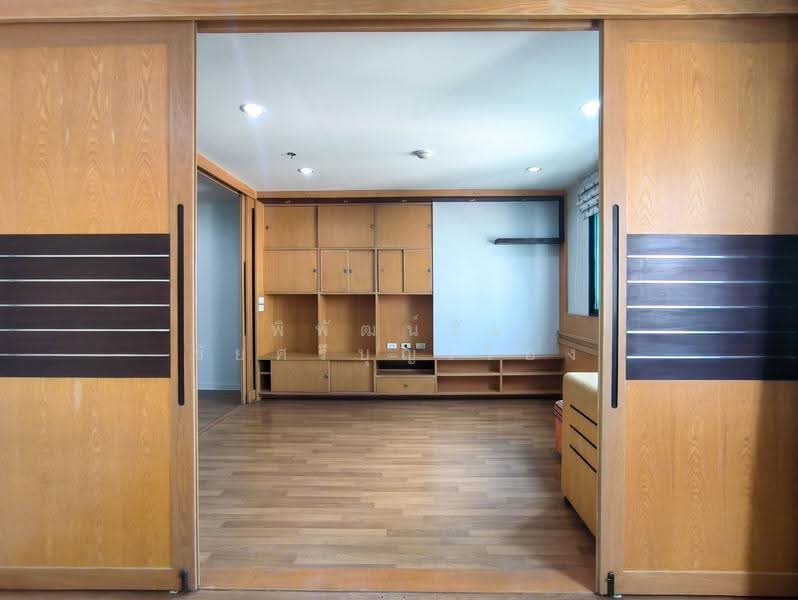 Lumpini Place Pinklao 2, Bangkok, 89 Boromarajonani Road, Arun Amarin, Bangkok Noi, Bangkok, 2 Bedrooms, 68 sqm, Condo For Sale, by พิพัฒน์ชัย ชัยศรีบุญเรือง, 500550320 - DDproperty.com