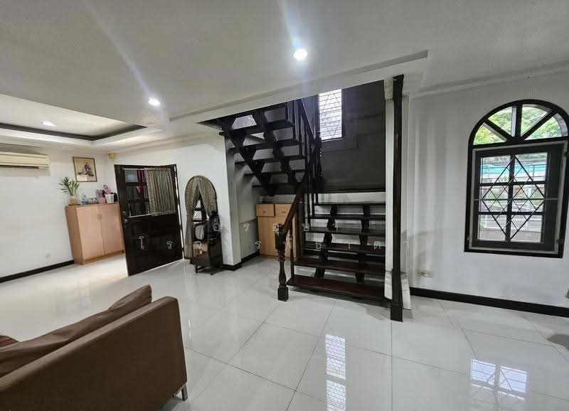 [FOR SALE] Land with Detached House in Prime New CBD Location – Ratchada Soi 3, Rama 9, Bangkok, รัชดาภิเษก, Din Daeng, Bangkok, 3 Bedrooms, 130 sqm, Single Detached House For Sale, by อรอุษา โรจน์รพีธาดา, 500550324 - DDproperty.com