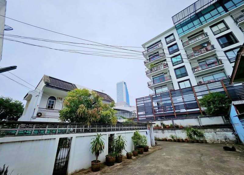 [FOR SALE] Land with Detached House in Prime New CBD Location – Ratchada Soi 3, Rama 9, Bangkok, รัชดาภิเษก, Din Daeng, Bangkok, 3 Bedrooms, 130 sqm, Single Detached House For Sale, by อรอุษา โรจน์รพีธาดา, 500550324 - DDproperty.com
