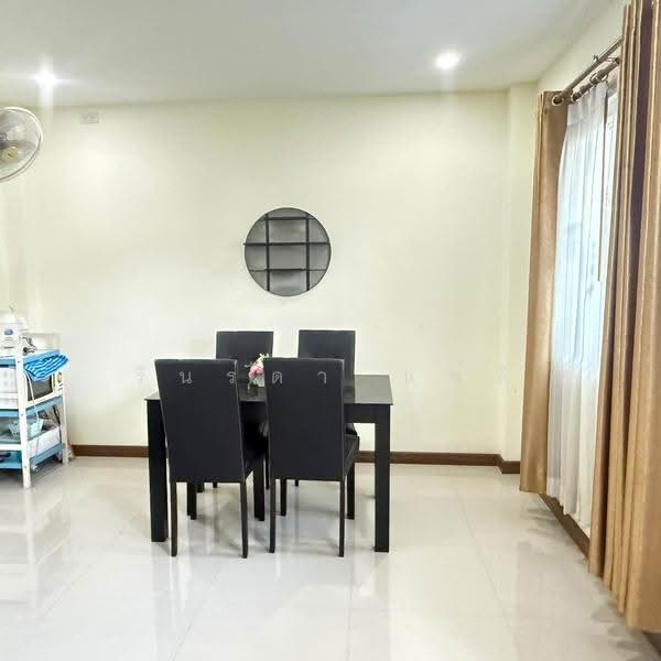 Baan Ratirat Baan Kluay-Sainoi, Nonthaburi, Ban Kluay-Sai Noi Road, Sai Noi, Nonthaburi, 3 Bedrooms, 150 sqm, Single Detached House For Sale, by Rinrada Saelee, 500550342 - DDproperty.com