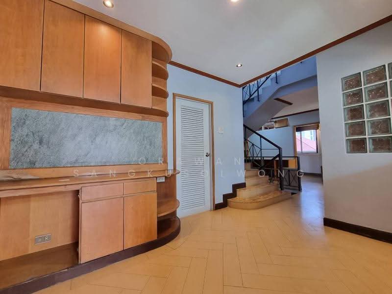 บ้านเดี่ยว, Bangkok, Jom Phon, Chatuchak, Bangkok, 7 Bedrooms, 250 sqm, Single Detached House For Rent, by orawan sangkusolwong, 500550351 - DDproperty.com