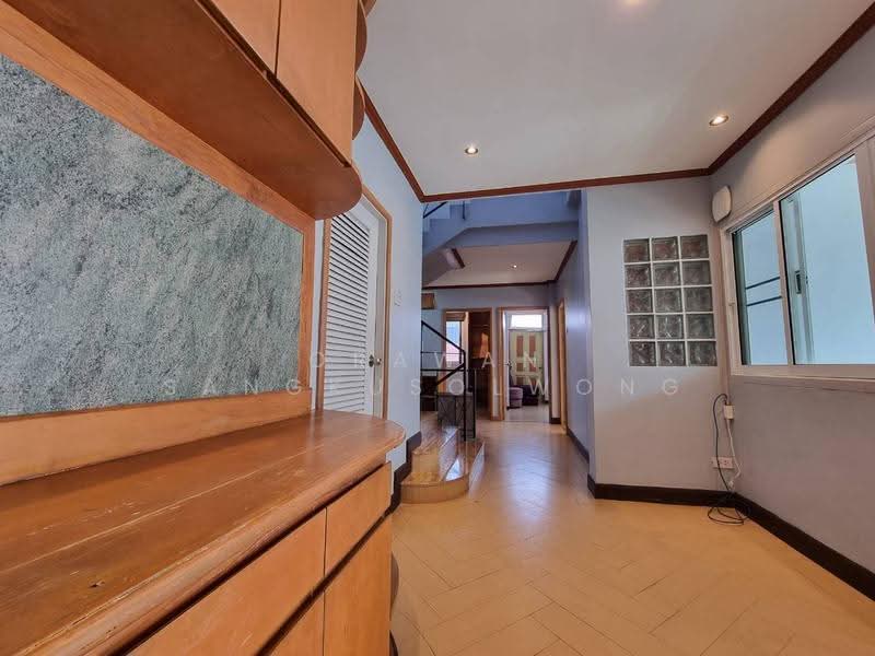 บ้านเดี่ยว, Bangkok, Jom Phon, Chatuchak, Bangkok, 7 Bedrooms, 250 sqm, Single Detached House For Rent, by orawan sangkusolwong, 500550351 - DDproperty.com