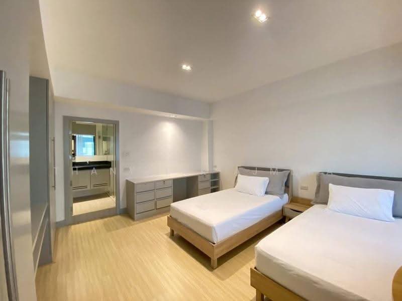 Villa Bajaj, Bangkok, Soi Sukhumvit 19, Khlongtoei Nua, Watthana, Bangkok, 2 Bedrooms, 160 sqm, Condo For Rent, by Thanyalak Ajmera, 500550418 - DDproperty.com