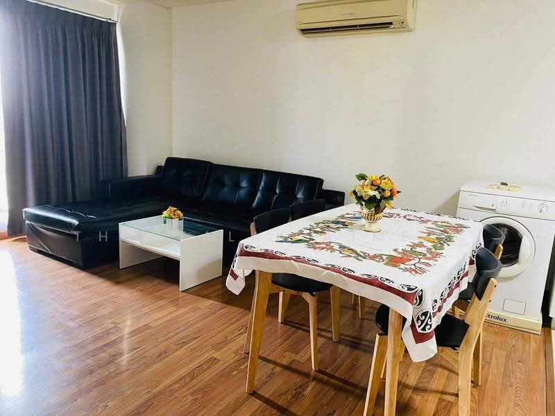 Sukhumvit Plus, Bangkok, 1414 Sukhumvit Plus 2 Alley, Phra Kanong, Khlong Toei, Bangkok, 2 Bedrooms, 70 sqm, Condo For Rent, by Thanyalak Ajmera, 500550420 - DDproperty.com